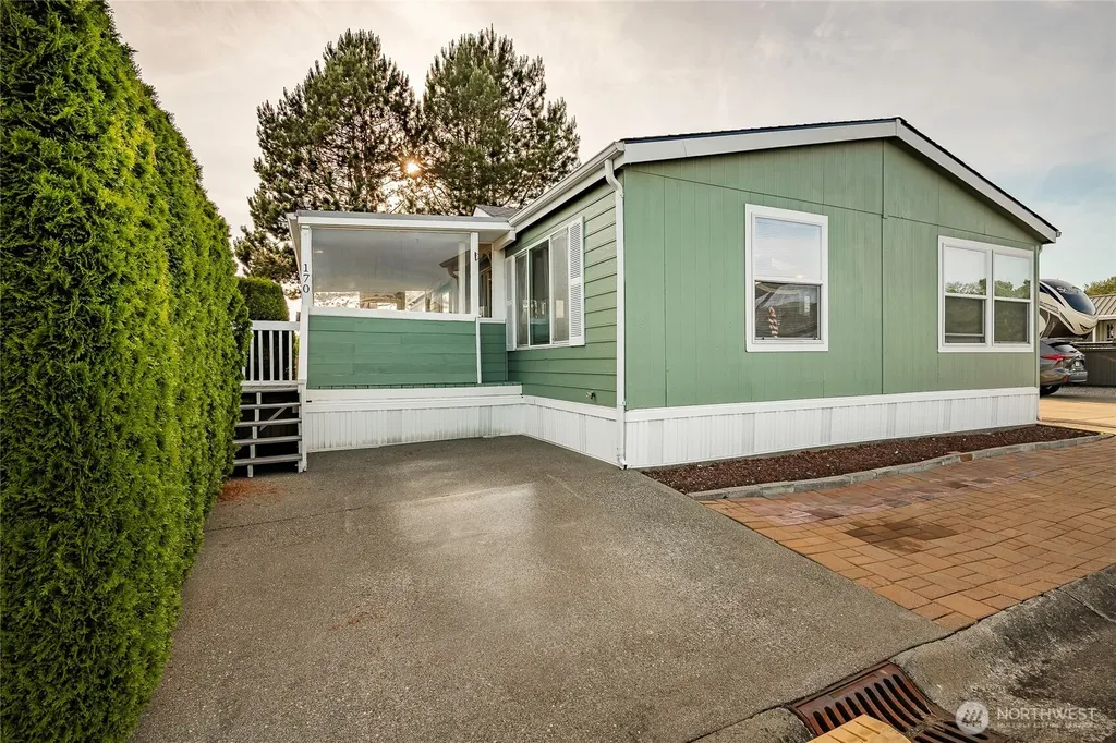 4751 Birch Bay Lynden Road Blaine WA 98230