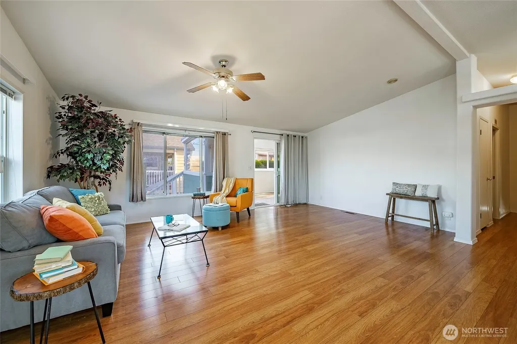 4751 Birch Bay Lynden Road Blaine WA 98230