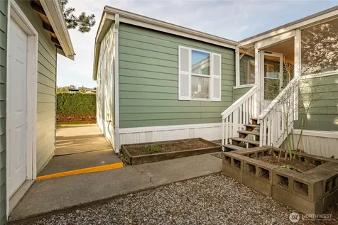 4751 Birch Bay Lynden Road Blaine WA 98230