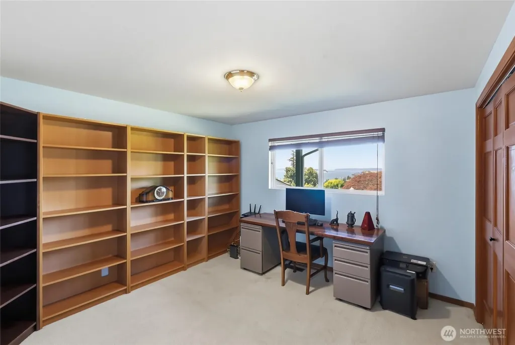 3016 51st Place SW Everett WA 98203