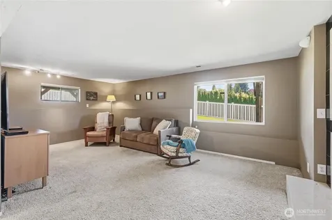 3016 51st Place SW Everett WA 98203