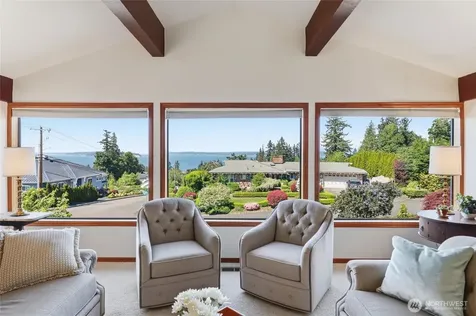 3016 51st Place SW Everett WA 98203