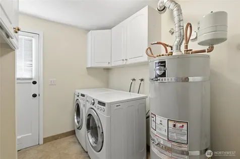 3016 51st Place SW Everett WA 98203