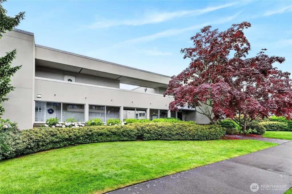 4457 44th Avenue SW Seattle WA 98116