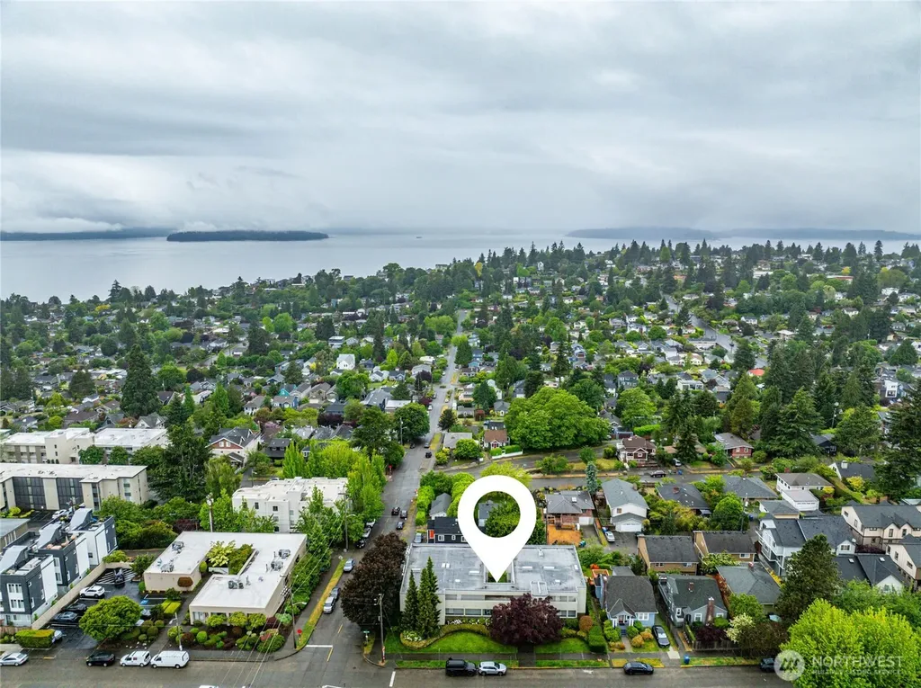 4457 44th Avenue SW Seattle WA 98116