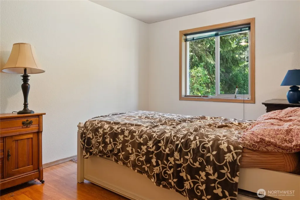 70 E Sycamore Place Shelton WA 98584