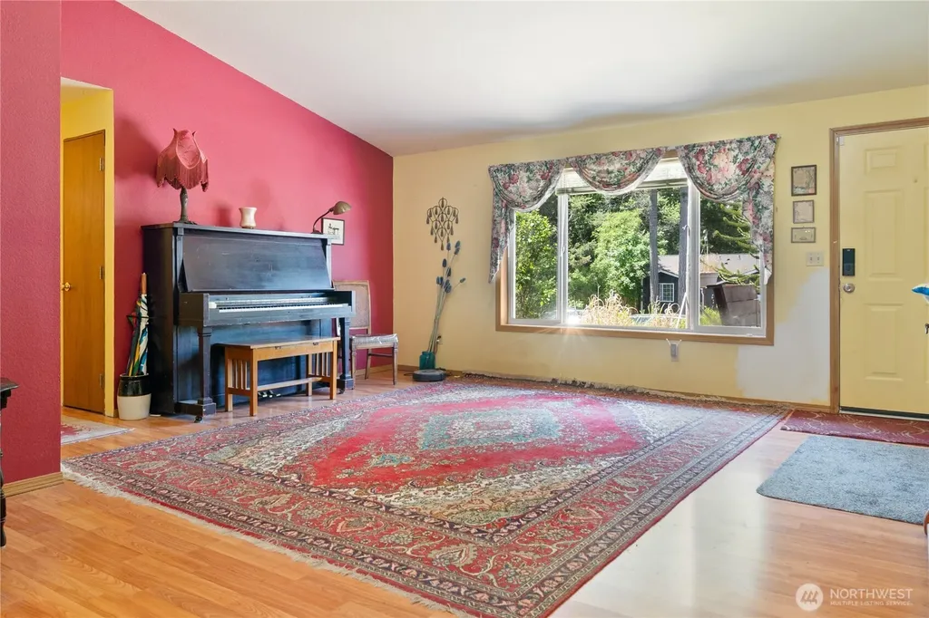 70 E Sycamore Place Shelton WA 98584