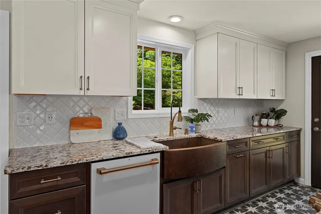 17208 3rd Avenue NW Lakebay WA 98349