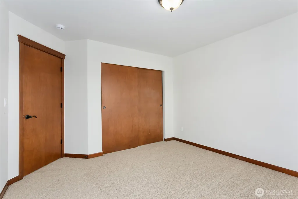 2306 43rd Avenue SE Puyallup WA 98374