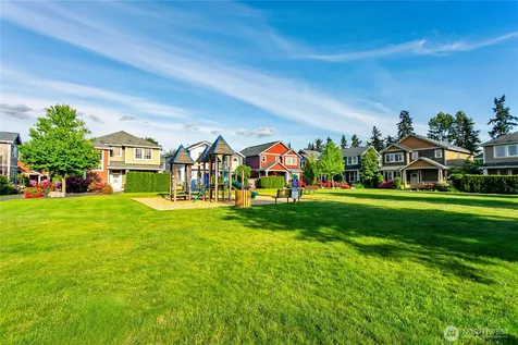 2306 43rd Avenue SE Puyallup WA 98374