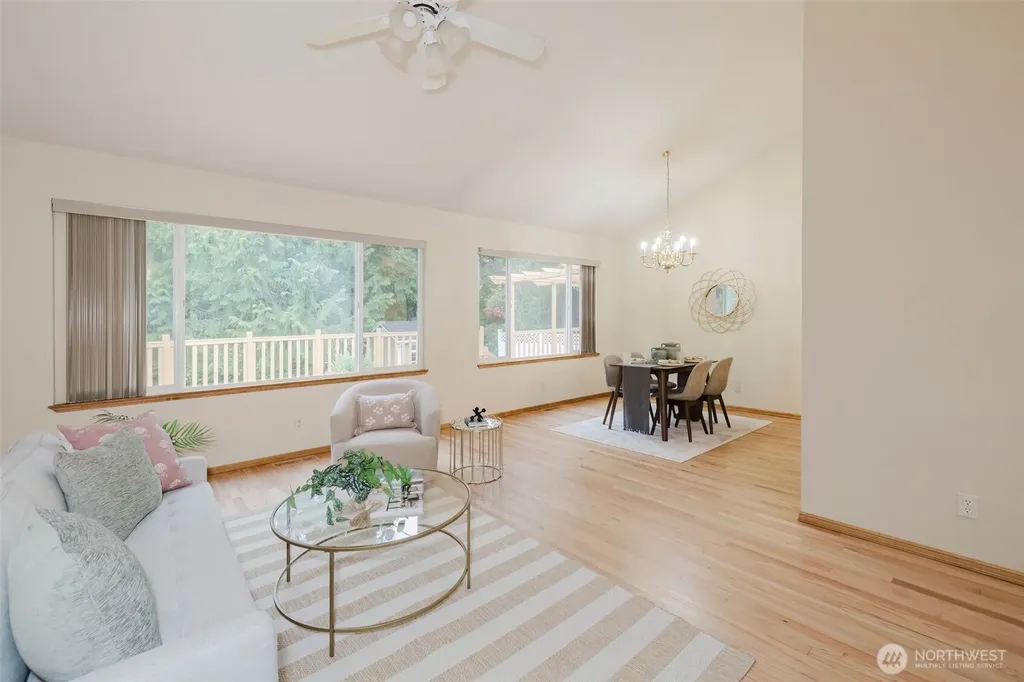2031 NE Marina Vista Court Poulsbo WA 98370