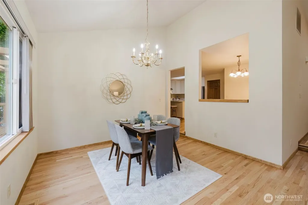 2031 NE Marina Vista Court Poulsbo WA 98370