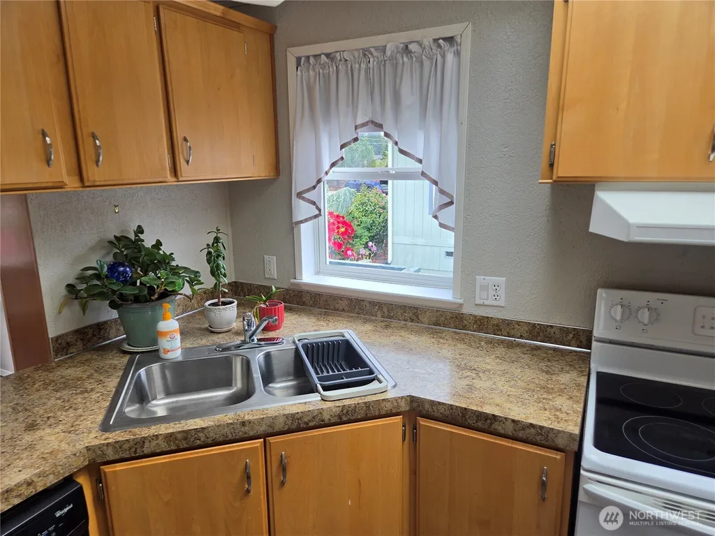 3702 Hunt Street NW Gig Harbor WA 98335