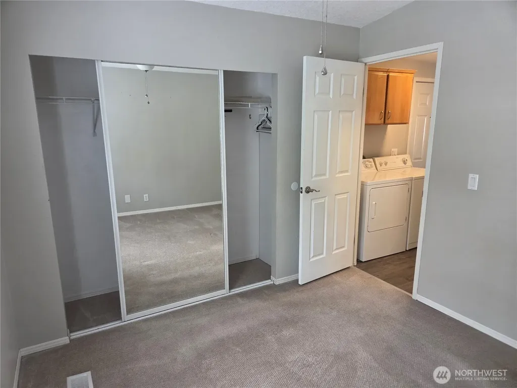 3702 Hunt Street NW Gig Harbor WA 98335