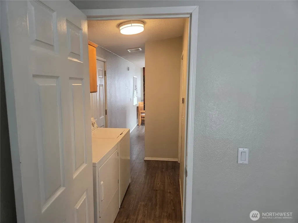 3702 Hunt Street NW Gig Harbor WA 98335