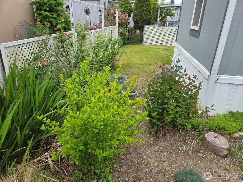 3702 Hunt Street NW Gig Harbor WA 98335