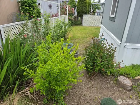 3702 Hunt Street NW Gig Harbor WA 98335