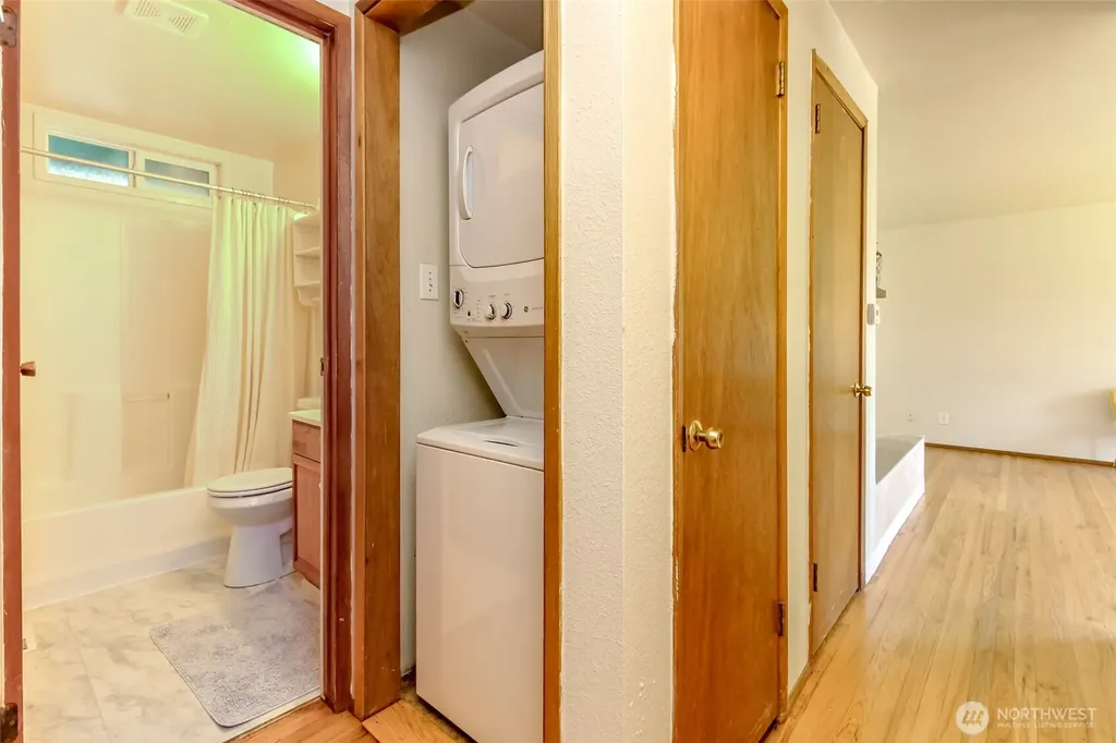 759 3rd Avenue N Kent WA 98032