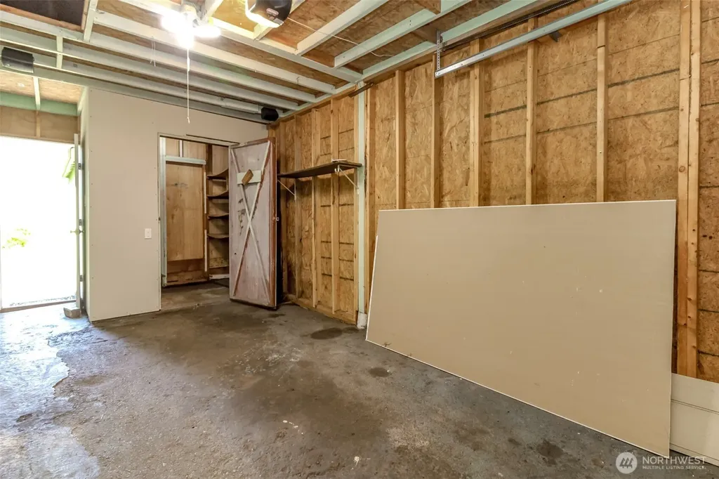 759 3rd Avenue N Kent WA 98032