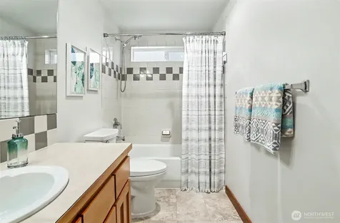 2447 NW 62nd Street Seattle WA 98107
