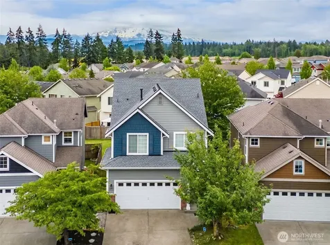 18623 115th Avenue E Puyallup WA 98374