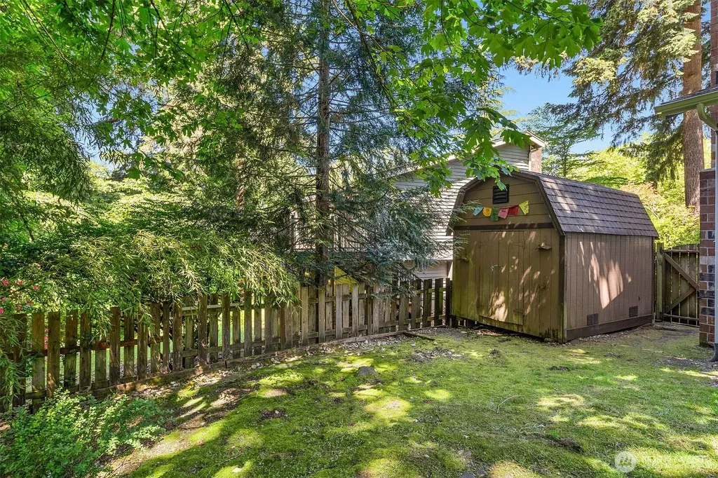 13241 SE 57th Street Bellevue WA 98006