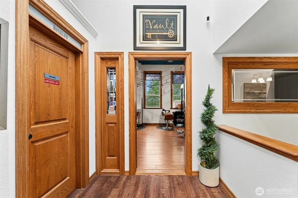 1009 1st Street Snohomish WA 98290