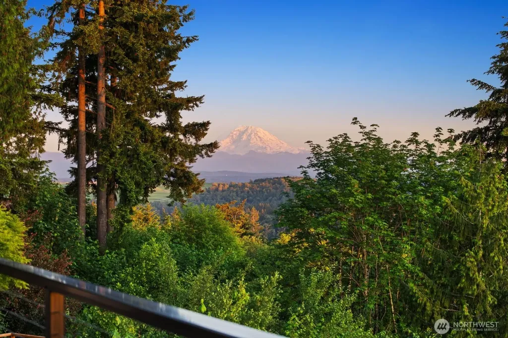 12065 206th Place SE Issaquah WA 98027