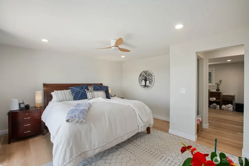 12065 206th Place SE Issaquah WA 98027