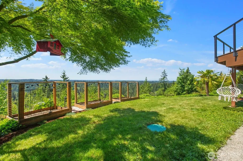 12065 206th Place SE Issaquah WA 98027