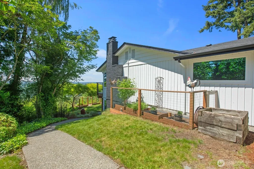 12065 206th Place SE Issaquah WA 98027