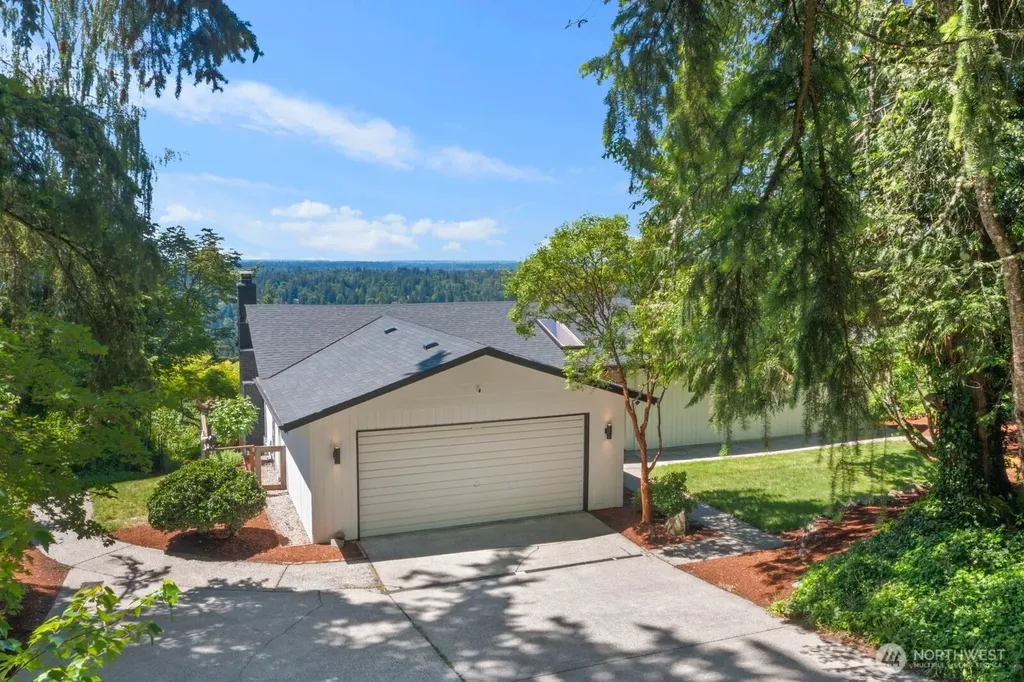 12065 206th Place SE Issaquah WA 98027