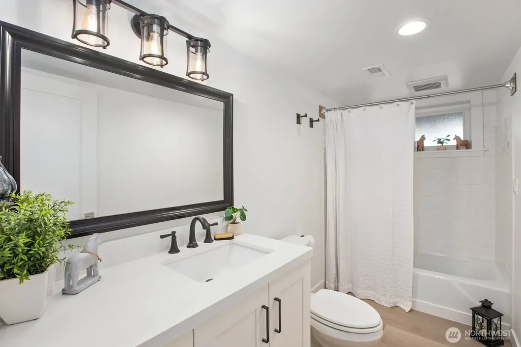 12065 206th Place SE Issaquah WA 98027