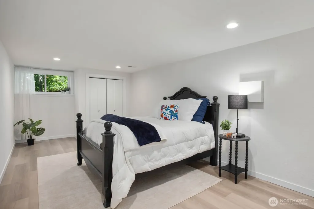 12065 206th Place SE Issaquah WA 98027