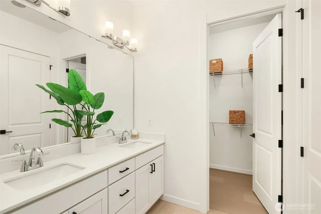 33970 Calla Lily Place SE Black Diamond WA 98010