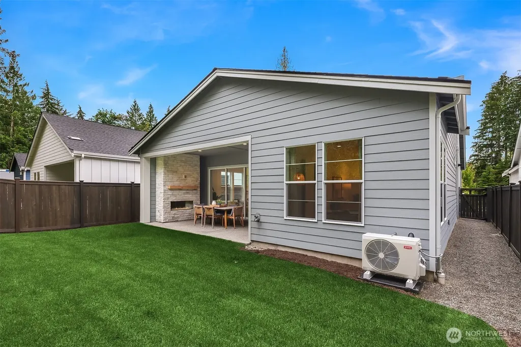 33970 Calla Lily Place SE Black Diamond WA 98010