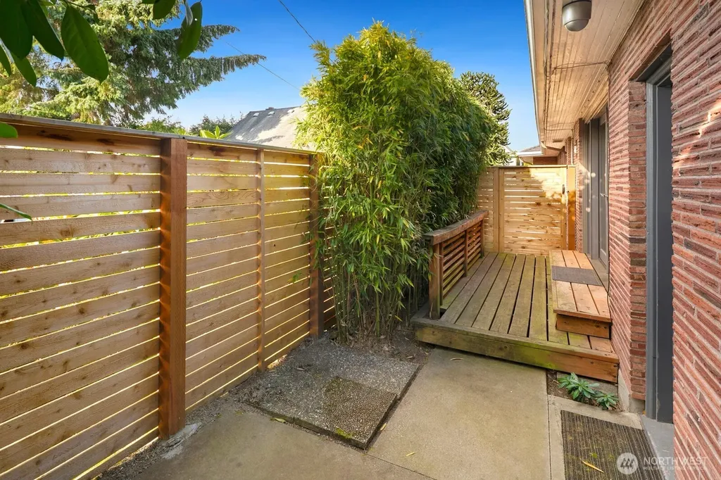 2904 W Tilden Street Seattle WA 98199