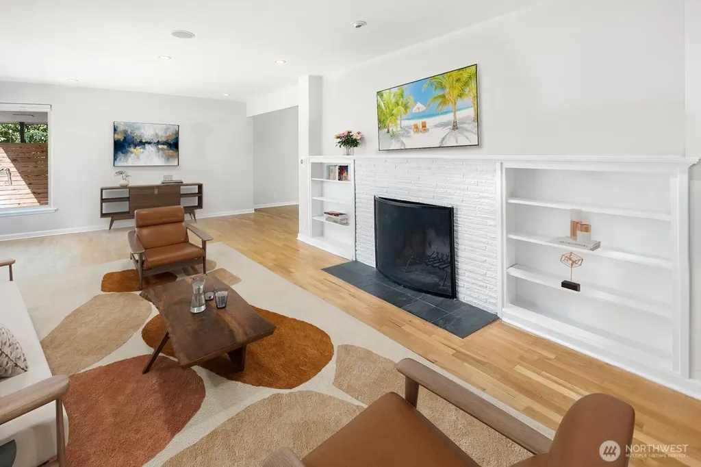 2904 W Tilden Street Seattle WA 98199