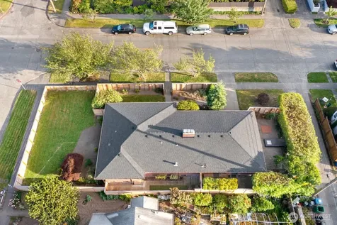 2904 W Tilden Street Seattle WA 98199