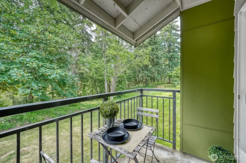 31500 33rd Place SW Federal Way WA 98023