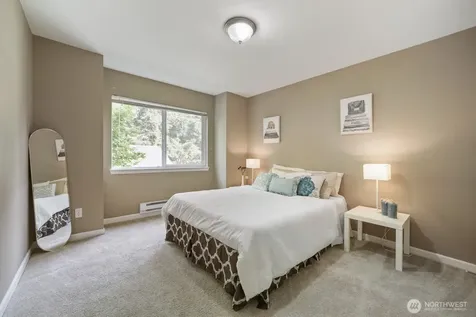 31500 33rd Place SW Federal Way WA 98023