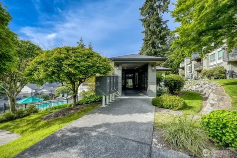 31500 33rd Place SW Federal Way WA 98023