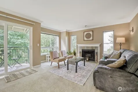 31500 33rd Place SW Federal Way WA 98023