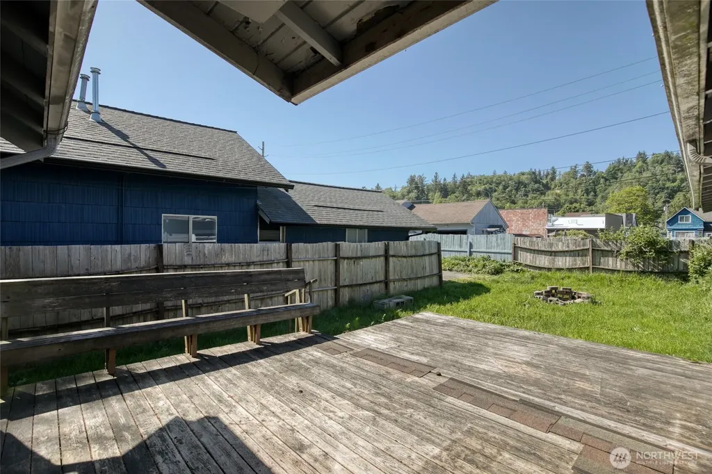 2311 Aberdeen Avenue Hoquiam WA 98550