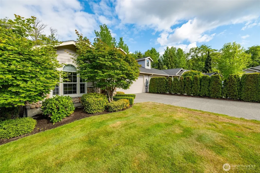 1813 Cedar Springs Lane Anacortes WA 98221