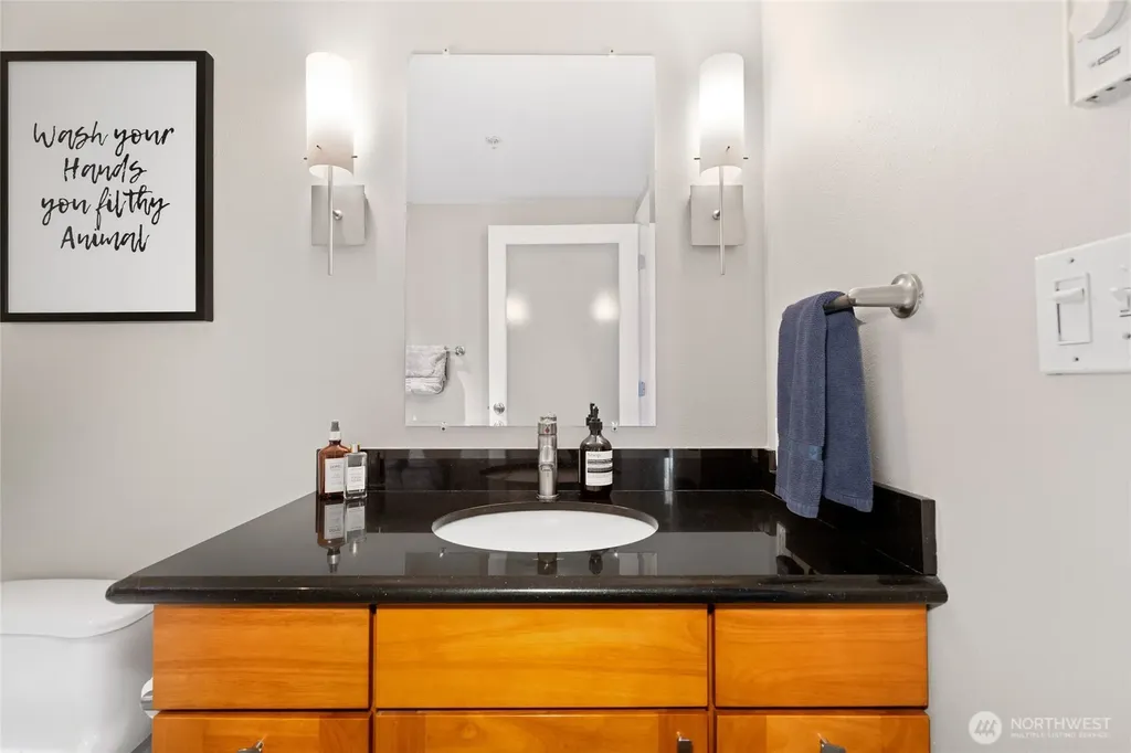 1408 12th Avenue Seattle WA 98122