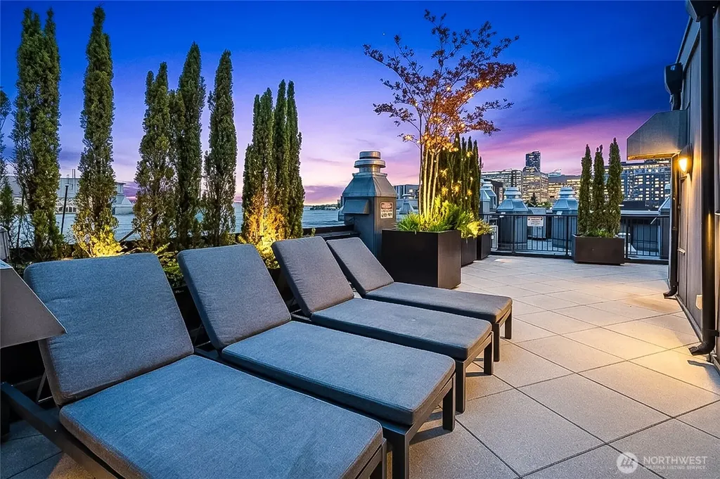 1408 12th Avenue Seattle WA 98122