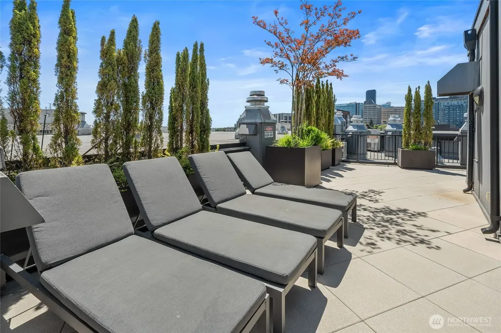 1408 12th Avenue Seattle WA 98122