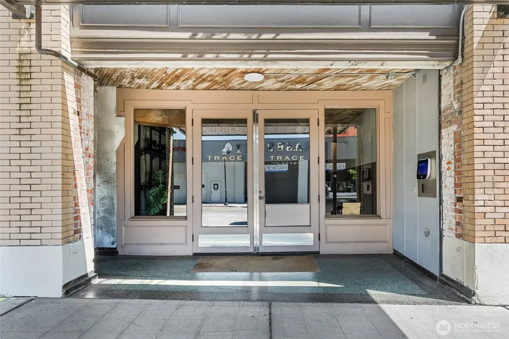 1408 12th Avenue Seattle WA 98122