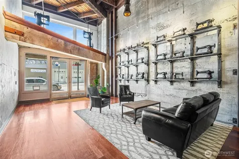 1408 12th Avenue Seattle WA 98122